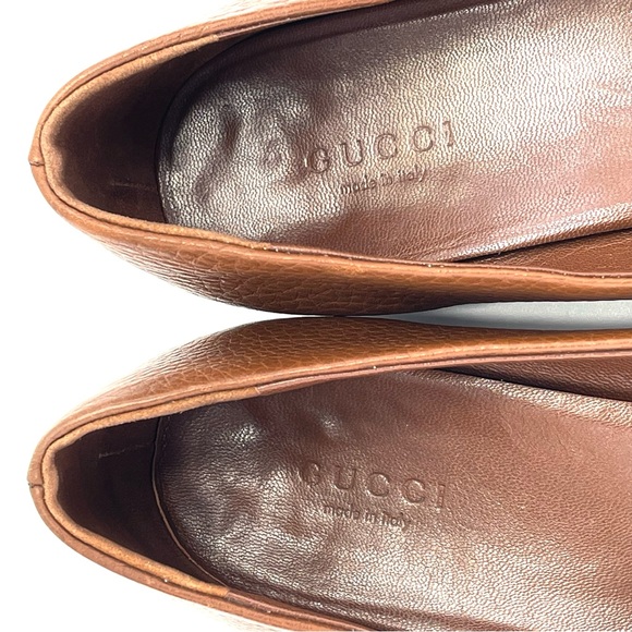 📌SOLD📌 GUCCI 100% AUTHENTIC BROWN LEATHER GOLD INTERLOCKING GG FLATS - Picture 13 of 16